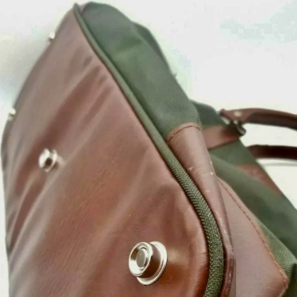 Bloomingdale’s METRO COLLECTION! Carry on Luggage Travel Bag w Leather Handles! - Picture 3 of 7